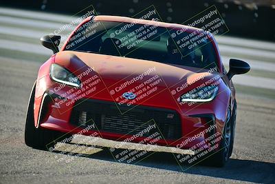 media/Nov-02-2025-Speed Ventures (Sun) [[61724e2e34]]/Black/Session 4/